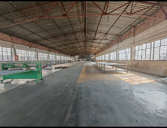 7,800M² FACTORY TO LET IN BOOYSENS